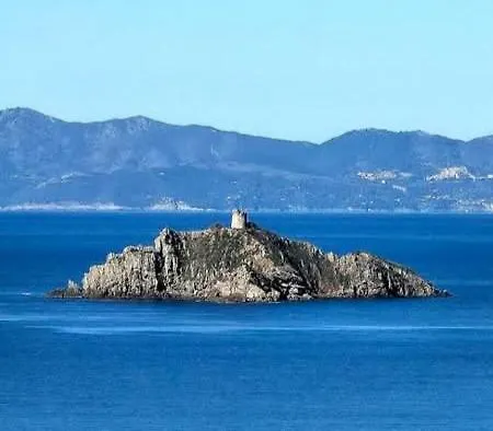 La Casa Tra I Pini Punta Ala